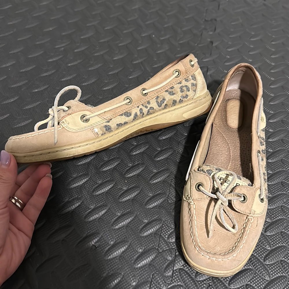 Tan with cheetah print sequin sperry top sider shoes